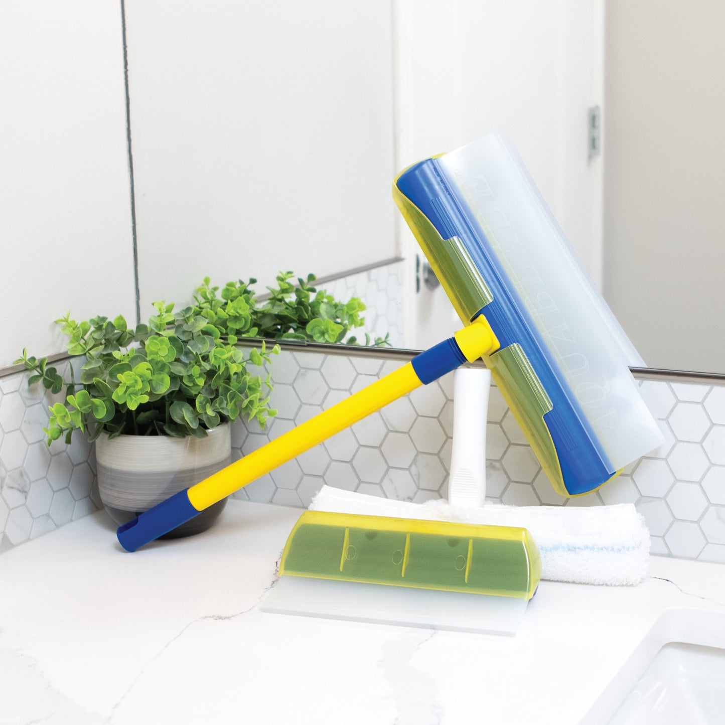 Household Window Squeegee Professional Water Blade Window Cleaner - China  Window Cleaner and Squeegee price